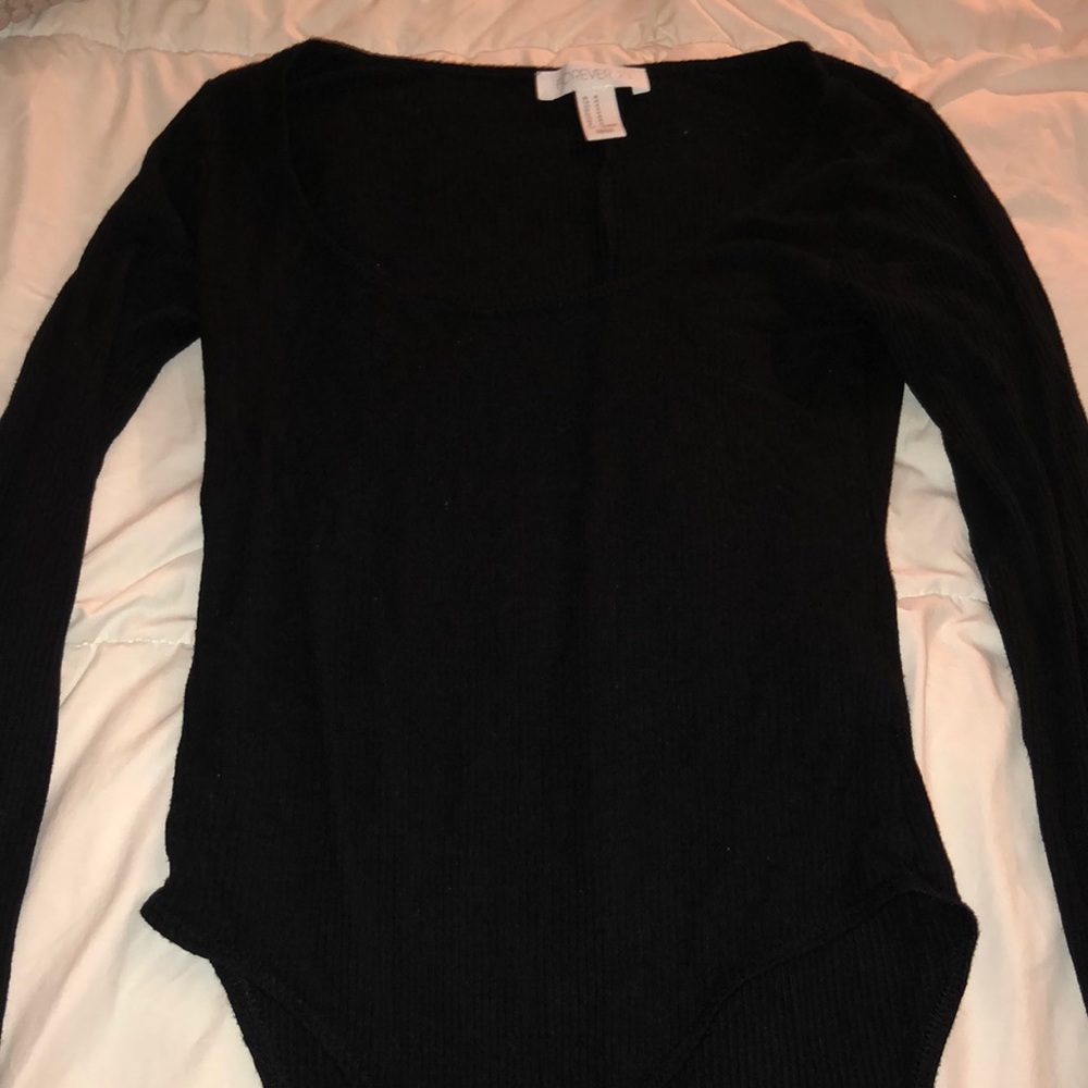 Black ribbed bodysuit - M